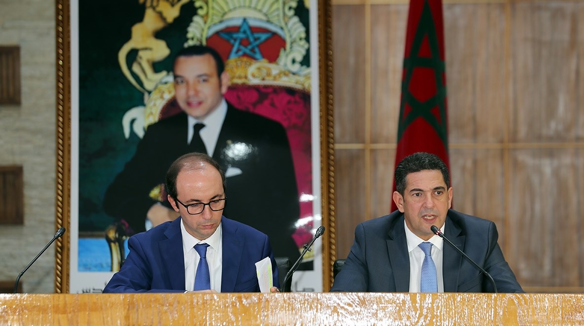 الحكومة مستعدة لمواصلة الحوار مع ممثلي طلبة الطب والصيدلة وطب الأسنان وتدعو إلى استئناف الدراسة واستدراك الزمن الجامعي