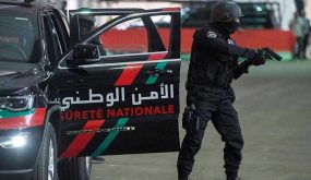 شرطي يستخدم سلاحه بالبيضاء لتوقيف جانح عرض حياة مواطنين ورجال أمن لاعتداءات