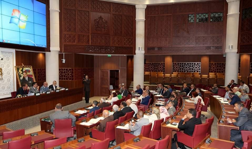 لجنة الداخلية بالنواب تصادق بالإجماع على ثلاثة مشاريع تتعلق بأراضي الجماعات السلالية