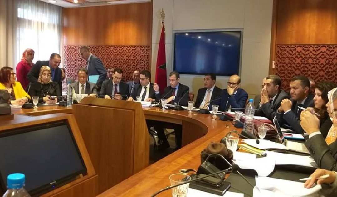 بعد جدل دام لشهور.. المصادقة بالإجماع على مشروع قانون منظومة التربية والتكوين والبحث العلمي في يوم وصفه أمزازي بـ “التاريخي”