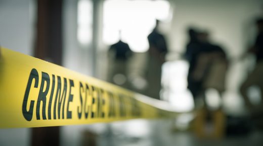 شاب يقتل والده وزوجة أبيه بالسلاح الأبيض في البيضاء