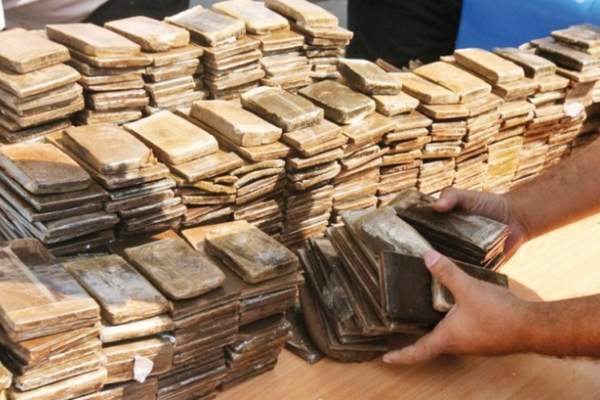 فتح بحث قضائي في محاولة تهريب أطنان من الشيرا عبر المسالك البحرية بالسعيدية