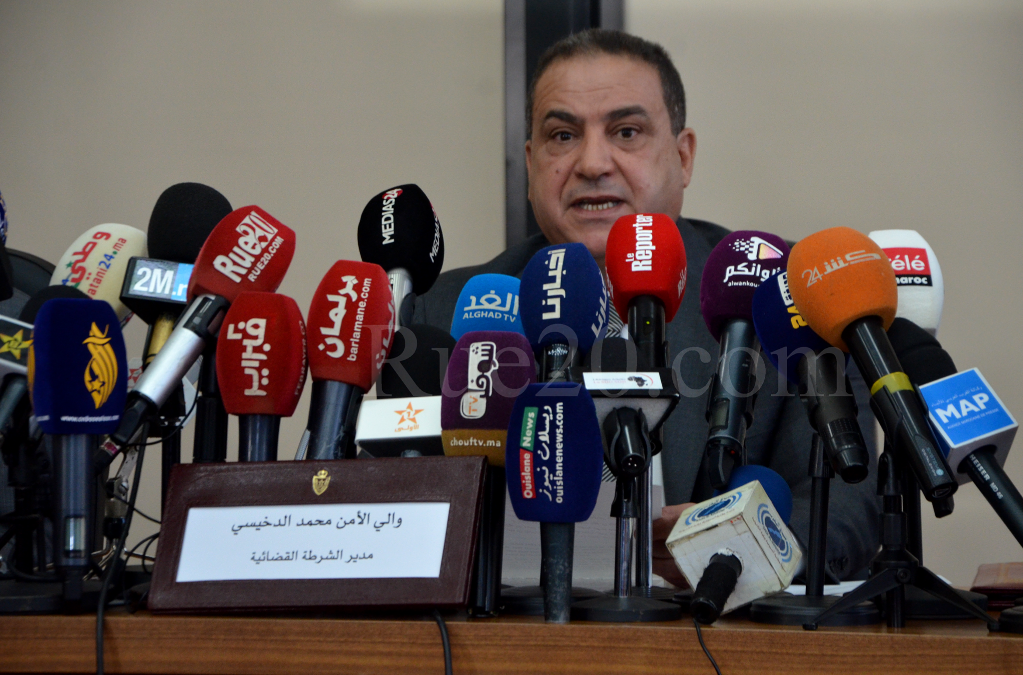 الدخيسي: هناك من يستغل اتساع هامش الحرية في المملكة لخدمة مآرب شخصية والإساءة للمؤسسات والمسؤولين