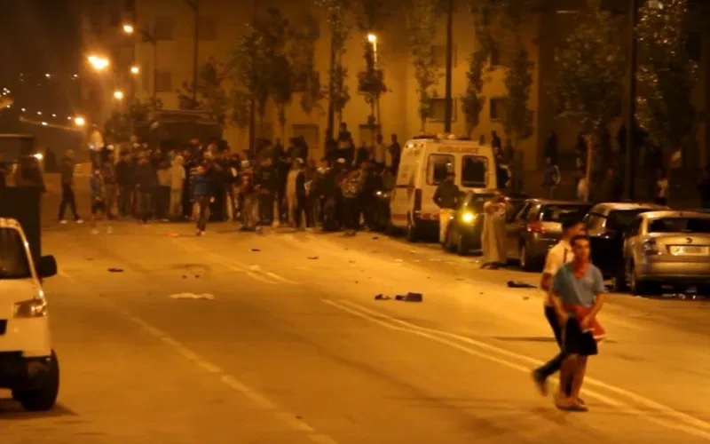 أحداث القمة بين الجيش والوداد. إيقاف 22 وحجز أسلحة بيضاء وشهب اصطناعية (صور)