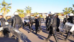 مقنعون يزرعون الرعب في سلا. عرضوا حياة مواطنين للخطر وخربوا ممتلكات عامة وخاصة والتحقيقات كشفت انتمائهم إلى فصيل مشجع لفريق كرة