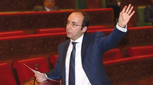 الدكالي يستقيل من حزب «الكتاب»
