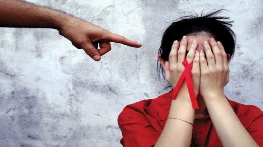 الصحة تحارب “السيدا” بـ 320 ألف اختبار للفيروس ولداء الزهري