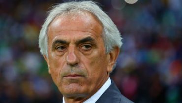 وحيد حليلوزيتش : المنتخب يمر من فترة صعبة ويحتاج إلى انتصار واحد ليعيد به الاستقرار وثقة الجماهير