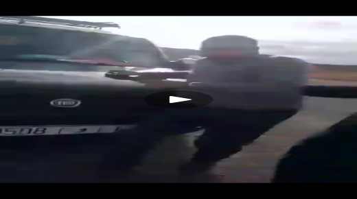 مواطن يدهس بسيارته قائدا بإقليم أزيلال (فيديو)