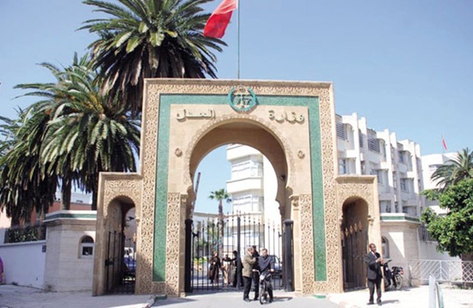 وزارة العدل.. مباشرة إجراءات ربط 52 مؤسسة سجنية بخدمة الأنترنيت عالي الصبيب