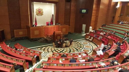 الفرق المساندة للحكومة بمجلس المستشارين تشيد بمضامين مشروع قانون المالية 2020 فيما المعارضة ترى أنه “مجرد وثيقة محاسباتية”
