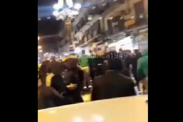 جمهور الرجاء من قلب الجزائر: الصحراء مغربية