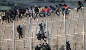 بالعيون 78 مهاجرا غير شرعيا حاولوا الفرار من مركز الإيواء وعدم الامتثال