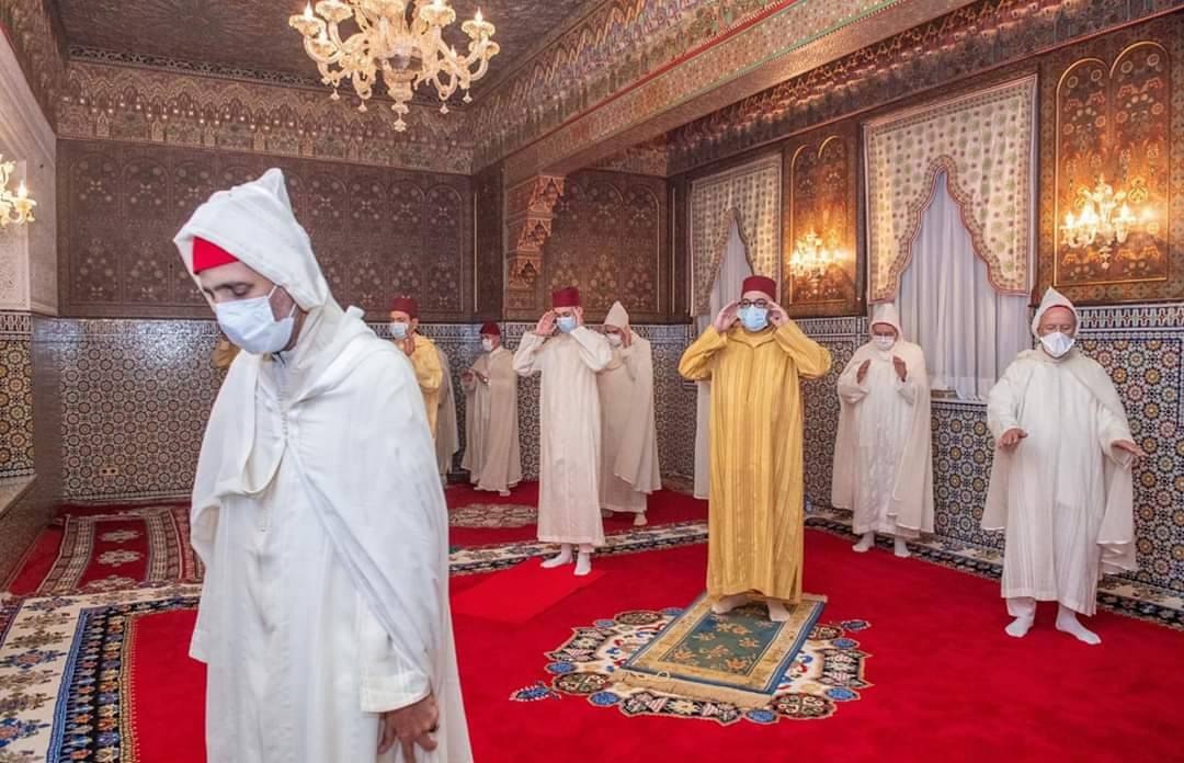 أمير المؤمنين صاحب الجلالة يحيي ليلة القدر المباركة