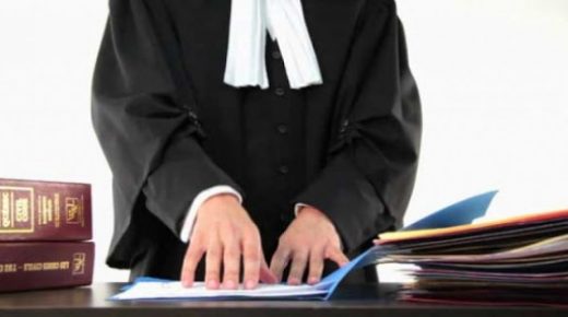 لائحة بأسماء وهواتف المحامين المتطوعين لتقديم استشارات قانونية مجانية لأفراد الجالية المقيمة بالخارج