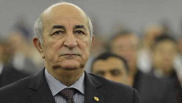 ” عجيب “.. هل تعلم أنه كلما استمع الرئيس الجزائري لنشيد بلاده الوطني وجب دفع المال لفرنسا