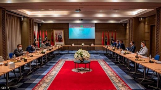 طرفا الحوار الليبي يتفقان ببوزنيقة على تشكيل وتسمية فرق عمل مصغرة لاتخاذ الخطوات الإجرائية بشأن شاغلي المناصب السيادية