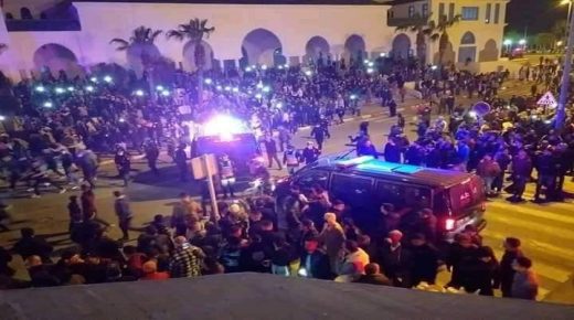 «معتقلو» احتجاجات الفنيدق يغادرون سجن تطوان