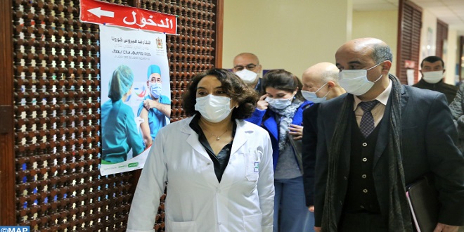 لجنة علمية تطلع على سير الحملة الوطنية للتلقيح بطنجة-تطوان-الحسيمة