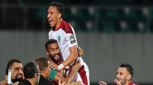 خاليلوزيتش يرغب باحتراف رحيمي بالدوري الفرنسي
