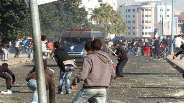 محسوبون على أحد فصائل مشجعي أندية كرة ينشرون الفوضى مجددا بالبيضاء