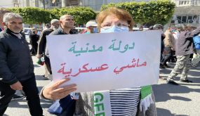 الجزائر.. إيقاف أزيد من 170 متظاهرا وقمع مسيرات الحراك الشعبي