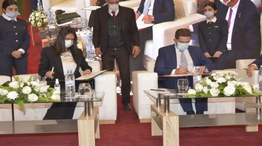 توقيع قرار مشترك لإحداث لجنة لمأسسة التعاون والانخراط للفاعلين الخواص في مسلسل هندسة التكوين في الميدان السياحي والفندقي