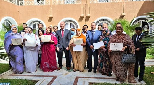 العيون..أربعون مقاولا يستفيدون من تكوين مولته الحكومة الأمريكية