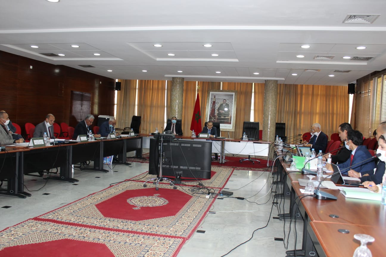 تحفيز الاستثمار وتنمية العرض الترابي الجهوي موضوع اجتماع المجلس الإداري للمركز الجهوي للاستثمار لجهة بني ملال خنيفرة