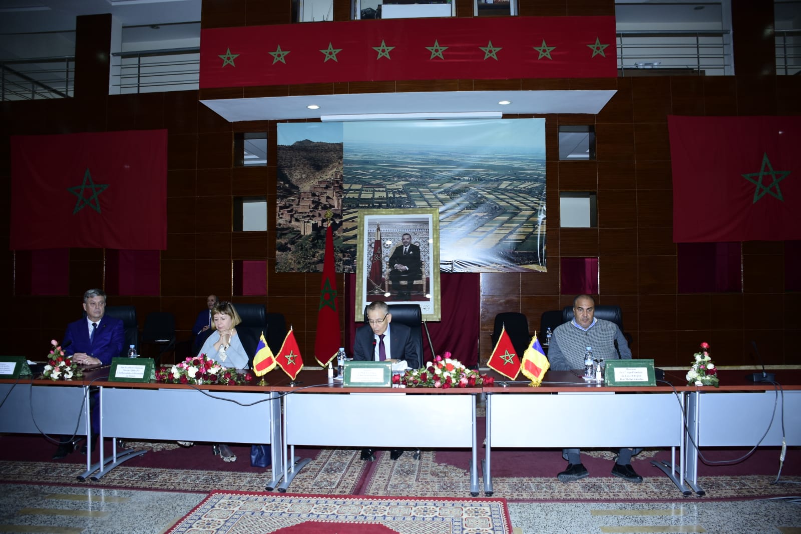 بني ملال : زيارة وفد رفيع المستوى من المستثمرين ورجال الأعمال الرومانيين