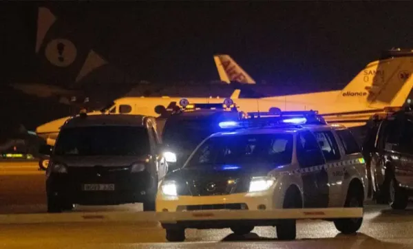 هروب 21 مسافرا من طائرة هبطت اضطراريا بمايوركا قادمة من البيضاء