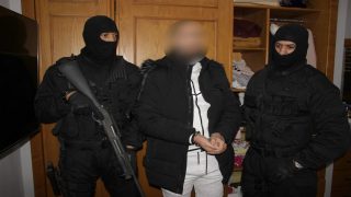 تفاصيل التدخلات الأمنية التي أطاحت بالمتورطين المفترضين في السطو على 160 مليون سنتيم من شاحنة لنقل الأموال بطنجة