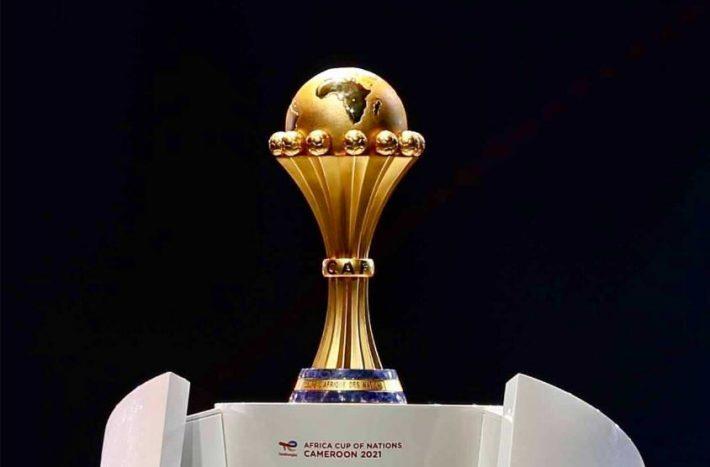 “الكاف” تختار 8 حكام مغاربة لقيادة مباريات كأس إفريقيا بالكاميرون