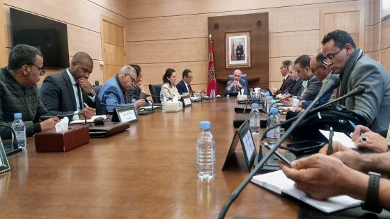التربية الوطنية تلتزم بمواصلة الحوار حول ملف الأساتذة المتعاقدين