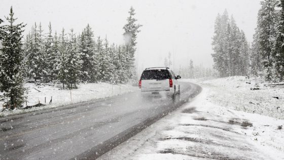 طقس الجمعة.. أمطاروثلوج بمناطق متفرقة بالمملكة
