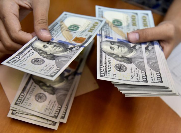البيت الأبيض يقترح زيادة الضرائب على الأكثر ثراء