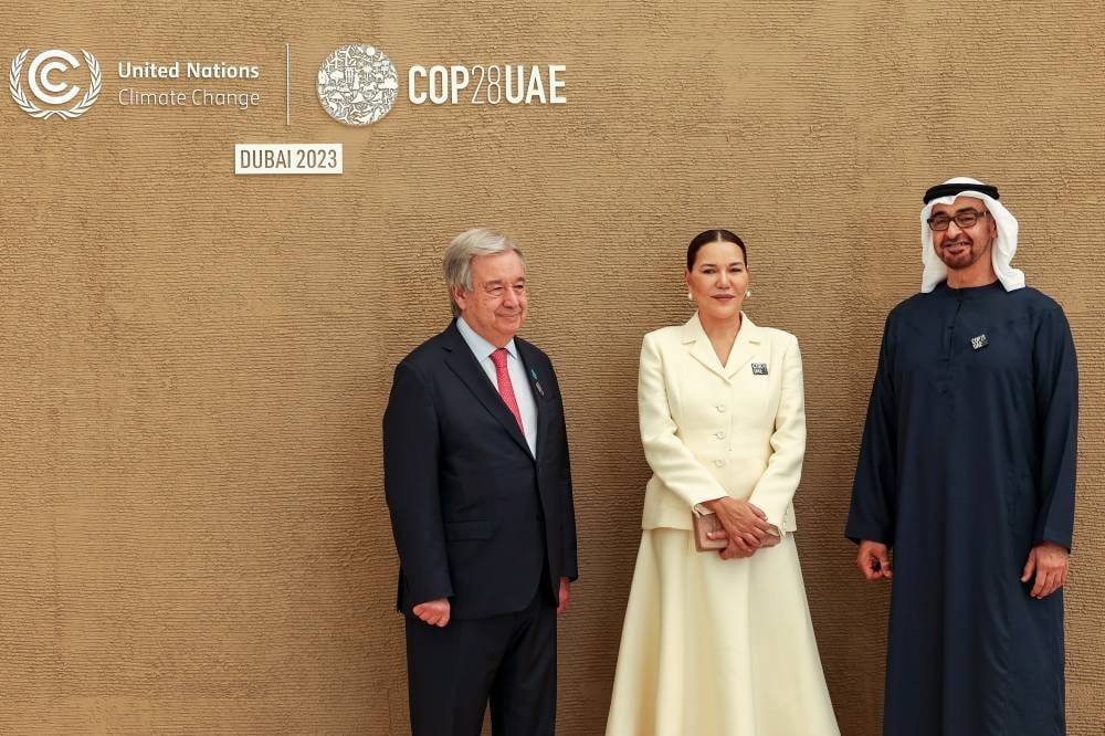كوب 28 بدبي: صاحبة السمو الملكي الأميرة للا حسناء تزور رواق “دار الإمارات العربية المتحدة للاستدامة” ورواق المغرب