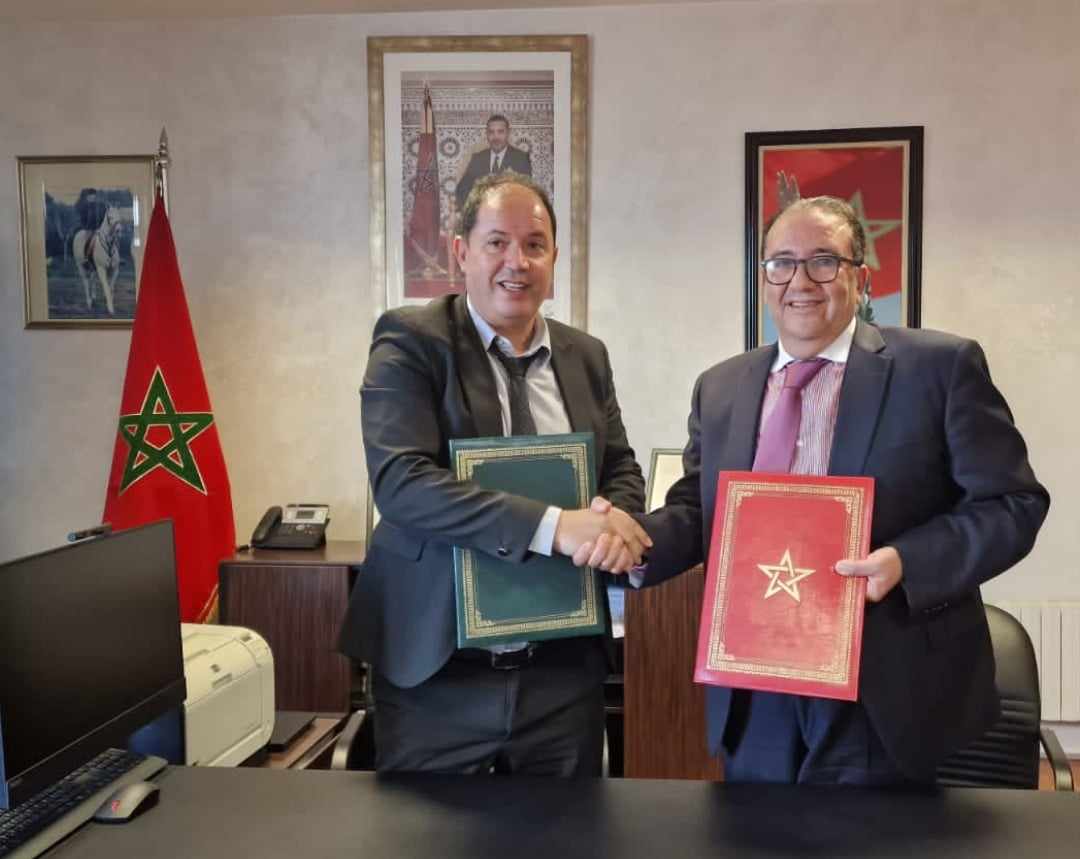 اتفاقية شراكة بين المصحات الخاصة وموظفي قطاع الشباب والرياضة لتعزيز التكفل الطبي بمنخرطي المؤسسة وأسرهم