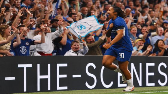 LONDON, ENGLAND - OCTOBER 01: Lauren James of Chelsea celebrates after scoring the team's second goal during the Barclays Women's Super League match between Chelsea FC and Tottenham Hotspur at Stamford Bridge on October 01, 2023 in London, England. (Photo by Ryan Pierse/Getty Images)