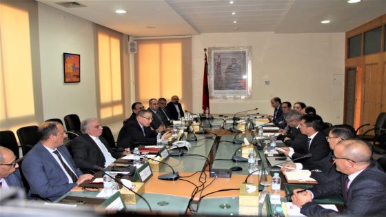 الوالي خطيب لهبيل يستقبل مستثمرين صينيين ببني ملال لإنجاز مشروع بإقليم خريبكة