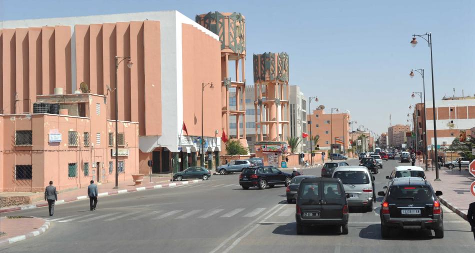 وفد برلماني بريطاني يشيد بالتطور الذي تشهده مدينة العيون
