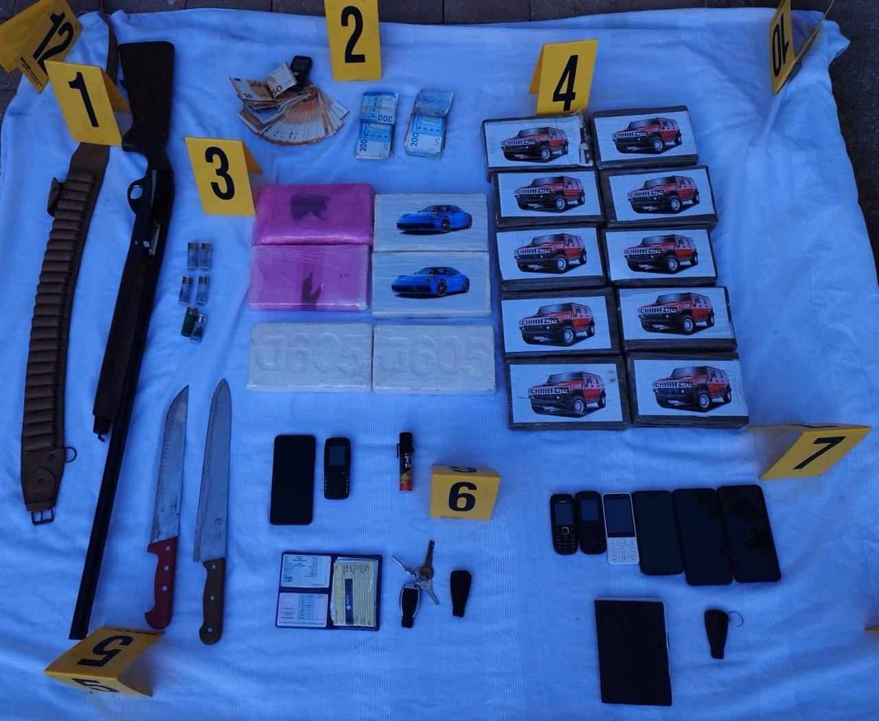 الناظور.. إيقاف شخصين بعد ضبط كميات من لكوكايين وحيازة السلاح الناري