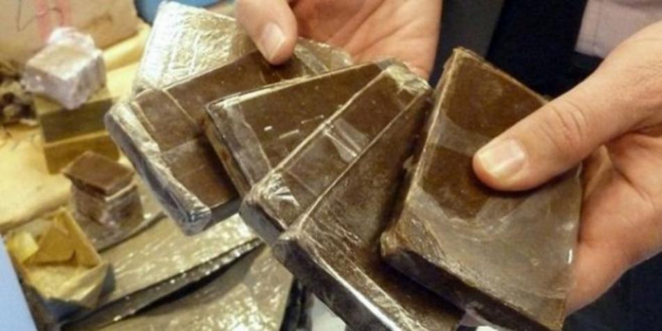 توقيف 4 أشخاص بأكادير وطنجة يشتبه في تورطهم في ترويج المخدرات والمؤثرات العقلية