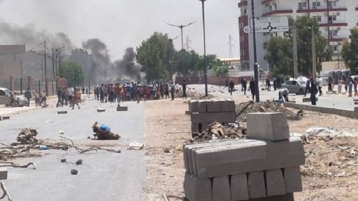 احتجاجات متكررة في غرب الجزائر بسبب نقص مياه الشرب