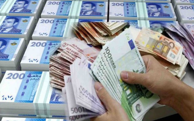 المغاربة المقيمون بالخارج.. تحويلات مالية تناهز 39.98 مليار درهم في شهر