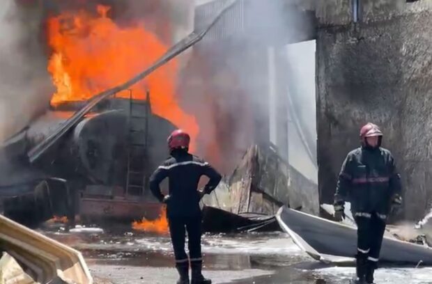 طنجة.. إصابة سبعة أشخاص بحالات اختناق إثر انفجار حاوية صهريجية