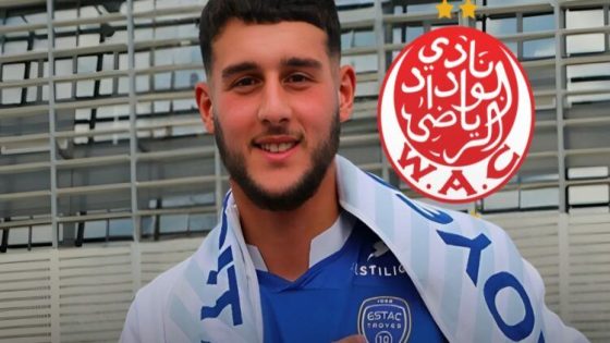 نادي الوداد الرياضي يعلن عن تعاقده مع اللاعب نسيم الشادلي