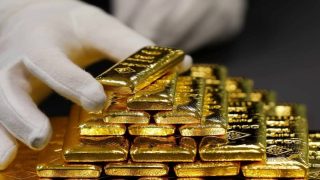 تراجع أسعار الذهب عن أعلى مستوياته على الإطلاق