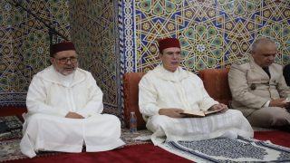وسط أجواء روحانية.. عامل إقليم الحسيمة يحيي ليلة ذكرى عيد المولد النبوي الشريف