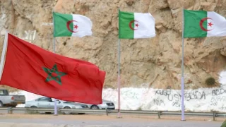 فرض التأشيرة على المواطنين المغاربة له أبعاد أخرى تتمثل تقليل حضور الجزائريين لحضور “كان” 2025